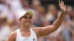 Ashleigh Barty Waving To The Audience Wallpaper