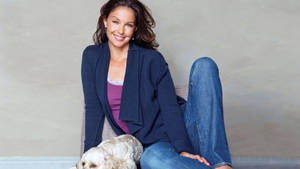 Ashley Judd Smiling Face Wallpaper