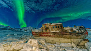 Aurora Borealis Tasiilaq Greenland Wallpaper