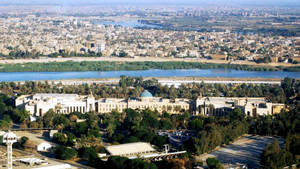 Baghdad Long River Wallpaper