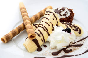 Banana Chocolate Cream Dessert Wallpaper