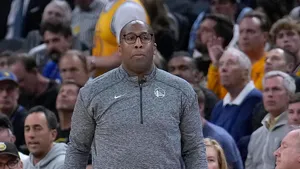 Basketball Coach Court Sidelines Wallpaper