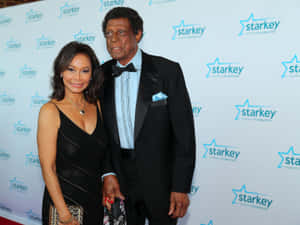 Basketball Legend Elgin Baylor In 1958 Final Four Wallpaper