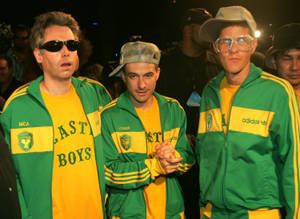 Beastie Boys 2004 Mtv Music Awards Wallpaper