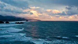 “beautiful And Tranquil Ocean” Wallpaper