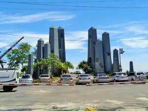 Beautiful Landscape In Asunicon On Sunny Day Wallpaper