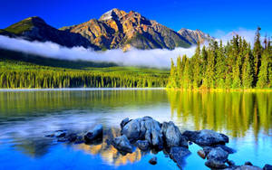 Beautiful Mountain Clear Water Reflection View Wallpaper