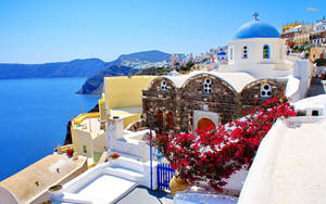 Beautiful Santorini, Greece Wallpaper