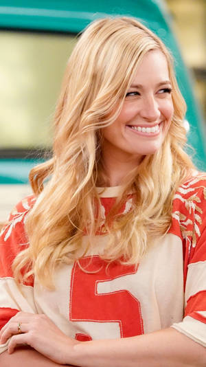 Beth Behrs Silly Smile Wallpaper