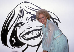 Betty White 1987 Comedy Awards Wallpaper