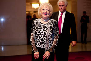 Betty White At Kennedy Center Wallpaper