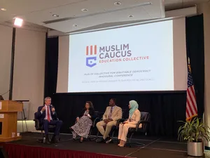 Bill De Blasio With Muslim Educators Wallpaper