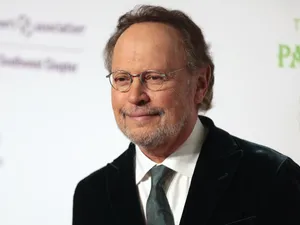 Billy Crystal Celebrity Fight Night Red Carpet Event Wallpaper