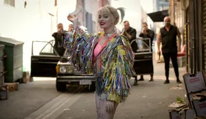 Birds Of Prey Harley With Goons Wallpaper