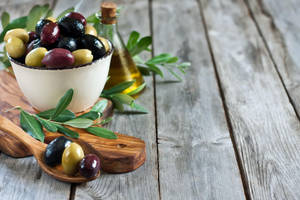 Black Olive Display Hd Wallpaper