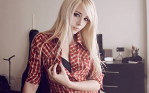 Blonde Woman Unbuttoning Her Shirt Wallpaper