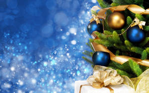 Blue And Gold Christmas Balls Background Wallpaper