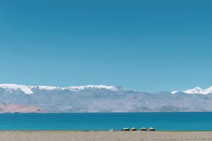 Blue Karakul Lake Tajikistan Wallpaper
