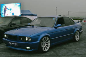 Bmw E34 At Racing Track Wallpaper