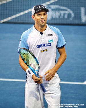 Bob Bryan Smiling Wallpaper