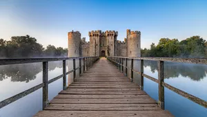 Bodiam Castle Dawn Reflection Wallpaper