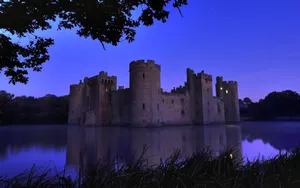 Bodiam Castle Twilight Reflection Wallpaper