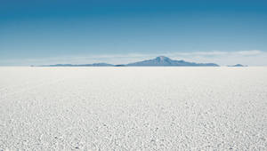 Bolivia Rough Uyuni Salt Flats Wallpaper