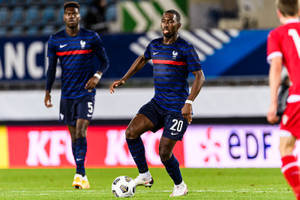 Boubakary Soumare French Midfielder Action Wallpaper