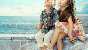 Boy Sister Seaside Wallpaper