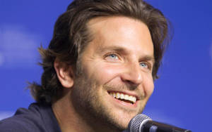 Bradley Cooper Ocean Blue Eyes Wallpaper