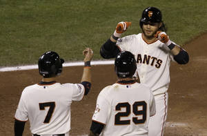 Brandon Crawford Greeting Giants Wallpaper