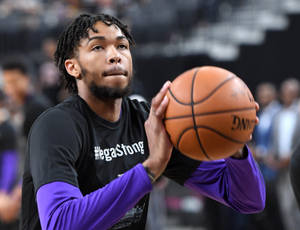 Brandon Ingram Shooting Stance Wallpaper