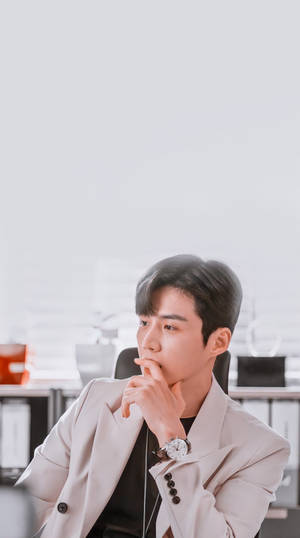 Breathtaking Side View Of Kim Seon Ho Wallpaper