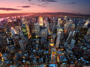 Breathtaking Skyline View Of New York City Wallpaper