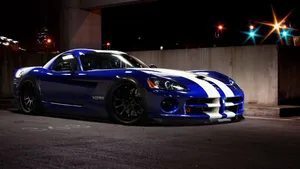 Breathtaking Speed In Style - Dodge Viper Wallpaper