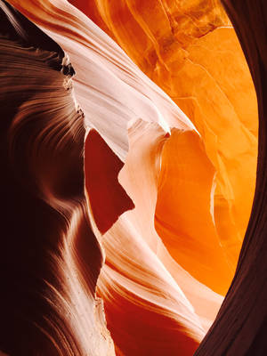 Breathtaking View Of Orange Antelope Canyon Wallpaper