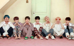 Bts Desktop Heart Signs By Door Wallpaper