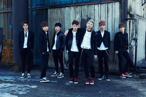 Bts In Cool Black Jackets Wallpaper