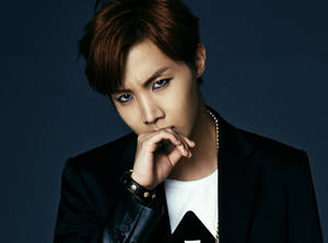 Bts J-hope With Eyeliner Wallpaper