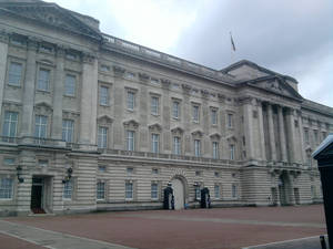 Buckingham Palace Exterior Wallpaper