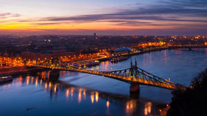 Budapest Beautiful Sunset Wallpaper