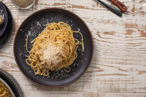 Cacio E Pepe On Lava Ware Wallpaper