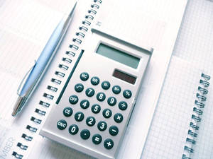 Calculator On Blank Notes Wallpaper