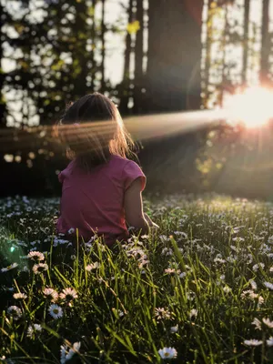 Calm Little Girl Wallpaper