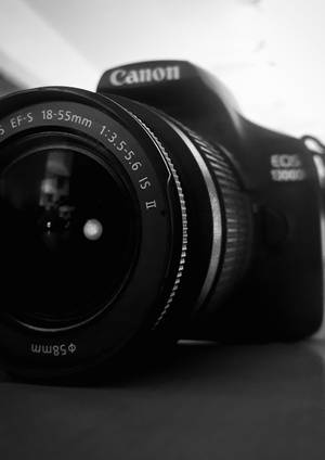 Canon Dslr Camera Close-up Wallpaper