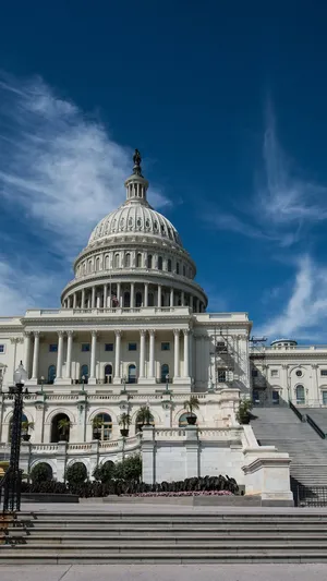 Capitol Hill Blue Sky Wallpaper