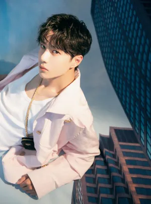 Captain Wang Yibo Wallpaper