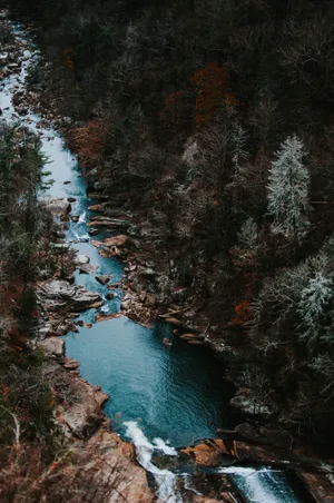 Caption: 4k Ultra Hd Phone Wallpaper Of Natural Beauty At Tallulah Falls Wallpaper