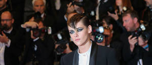 Caption: Kristen Stewart Shines At Cannes Film Festival Wallpaper