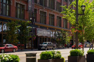 Caption: The National Bush Museum, A Historic Landmark In St. Louis Wallpaper